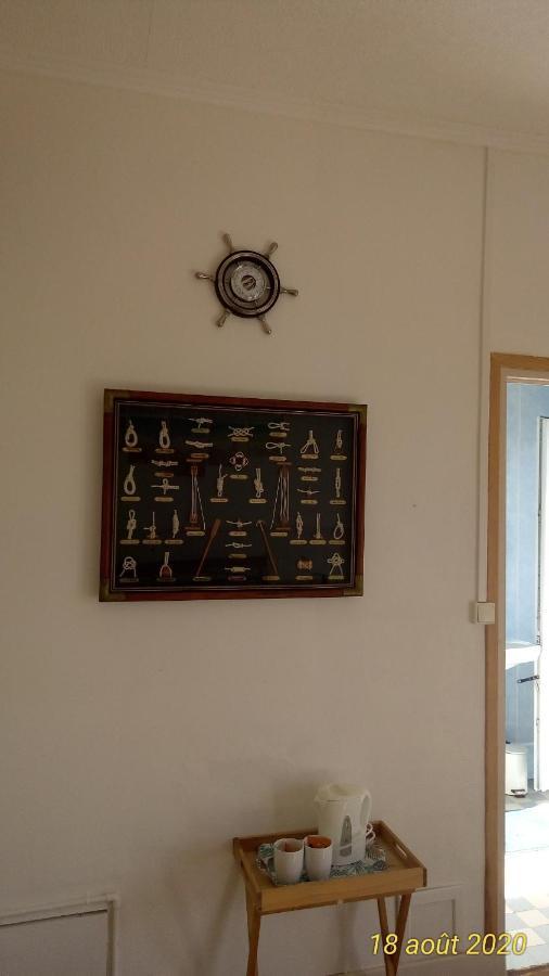 Bed and Breakfast Montplaisir Montendre Екстер'єр фото