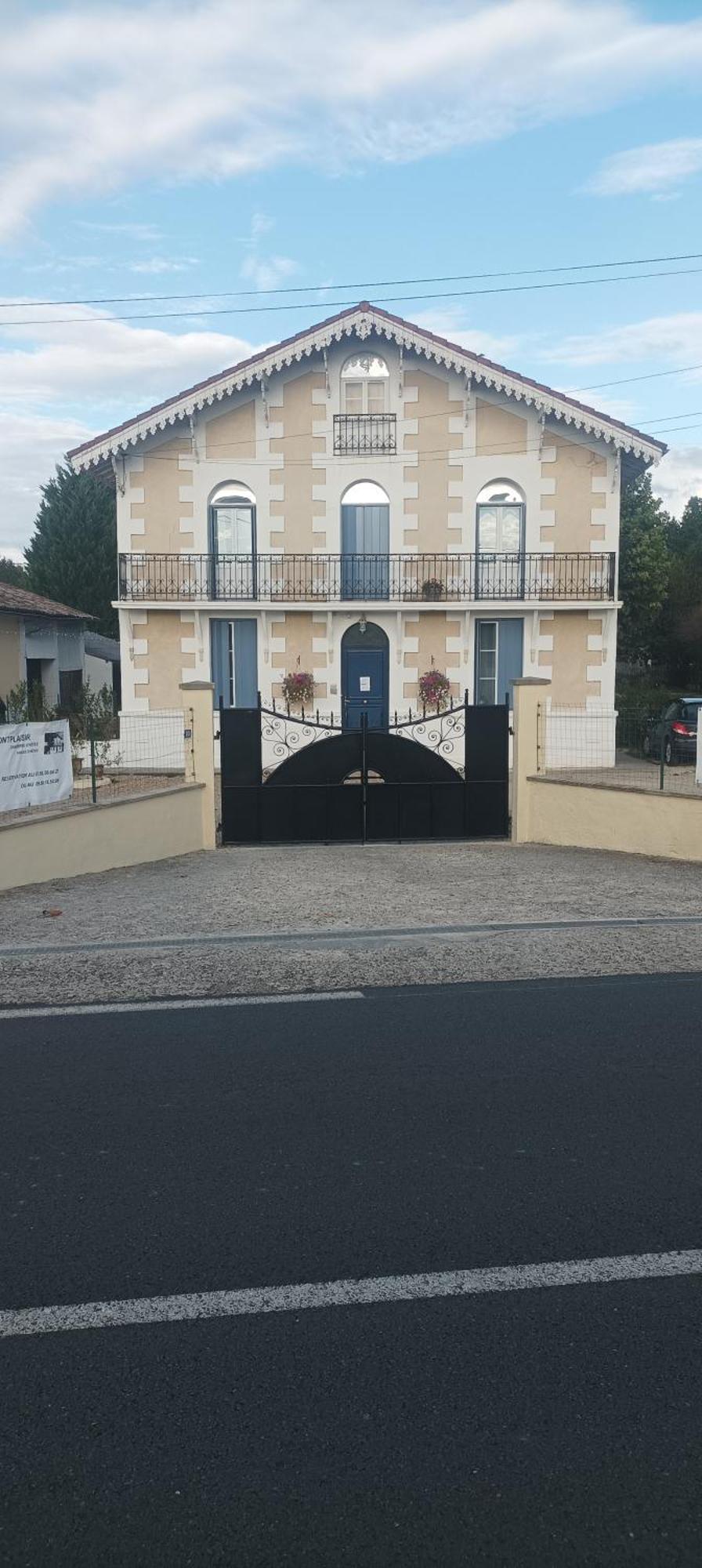 Bed and Breakfast Montplaisir Montendre Екстер'єр фото